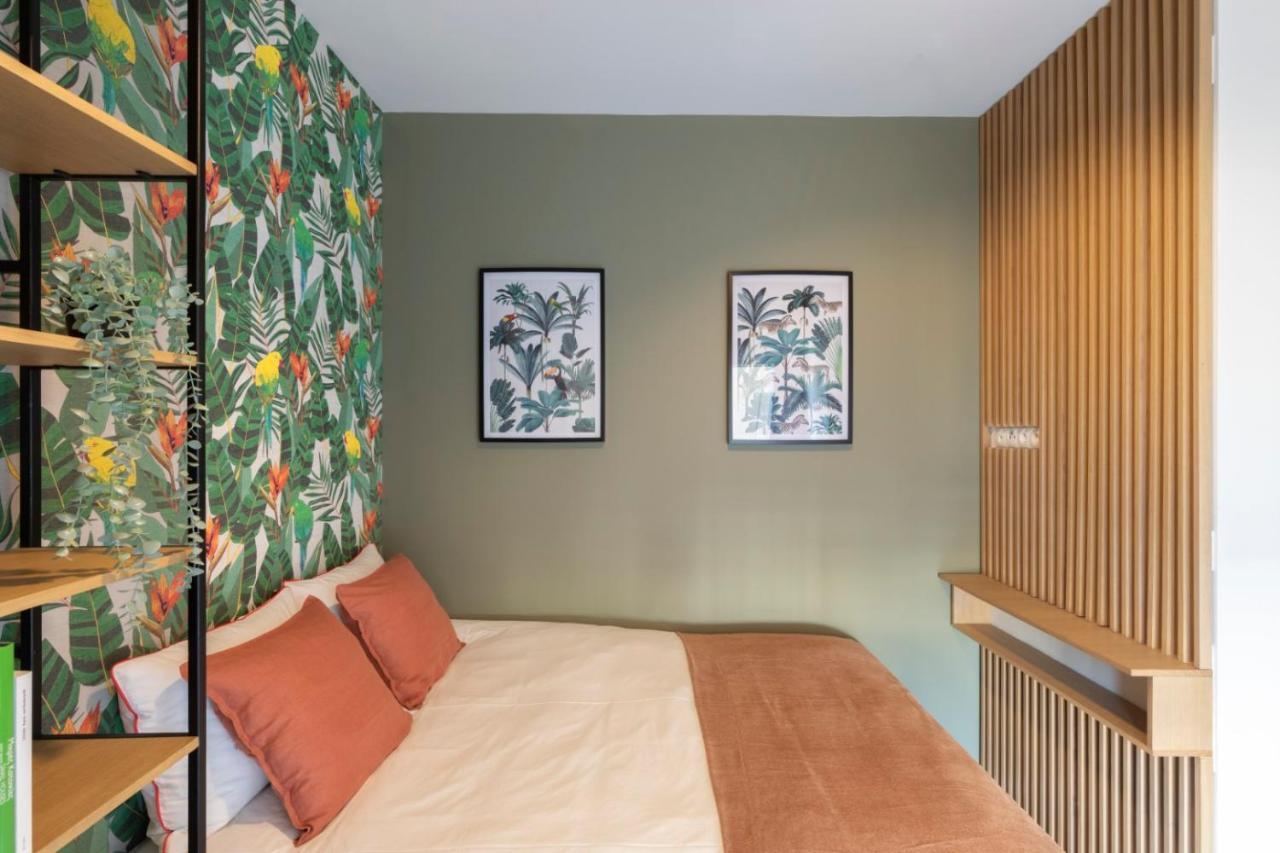 Modern 4Bd Apt Near Piraeus Port-Ath-15 Min Walk-Pirasmus Residencies Экстерьер фото